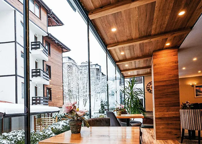 Predela Lux 公寓式酒店 3*