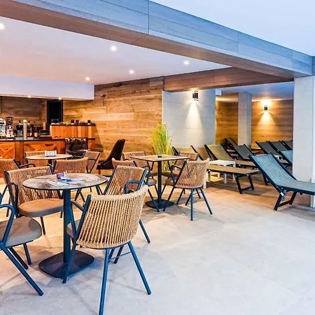 Predela Lux 3*