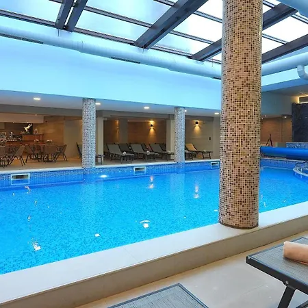 Predela Lux 3*