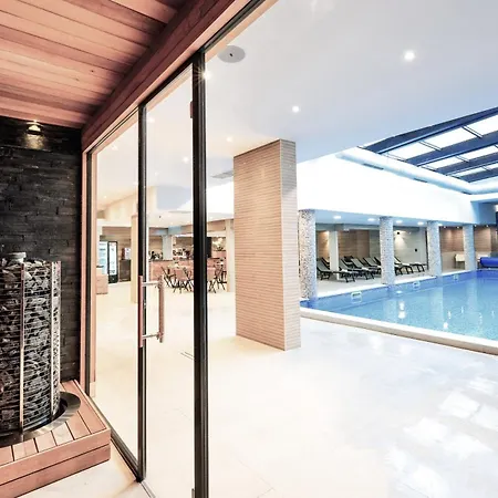 Predela Lux 3*