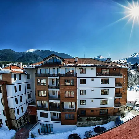 Predela Lux 3*